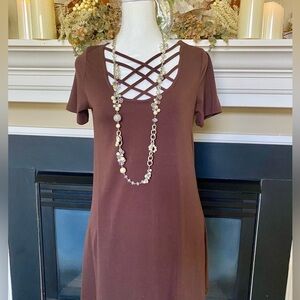 Short Sleeve Caged Front Top